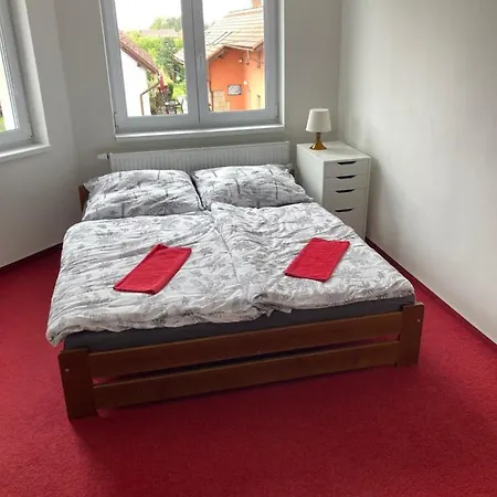 V Ráji Apartman
