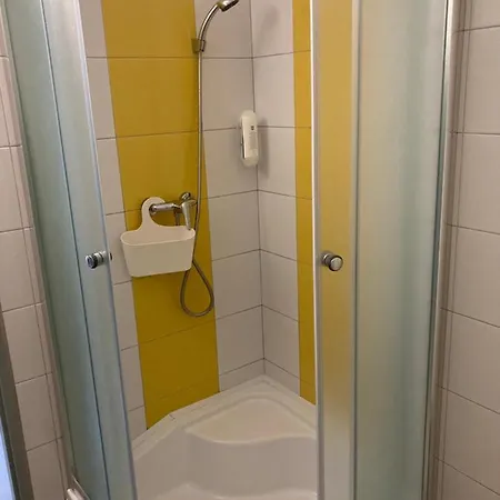 Apartment V Raji