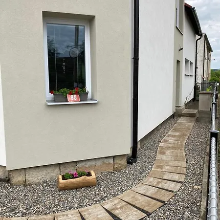 V Raji Lejlighed Zdar (Mlada Boleslav)